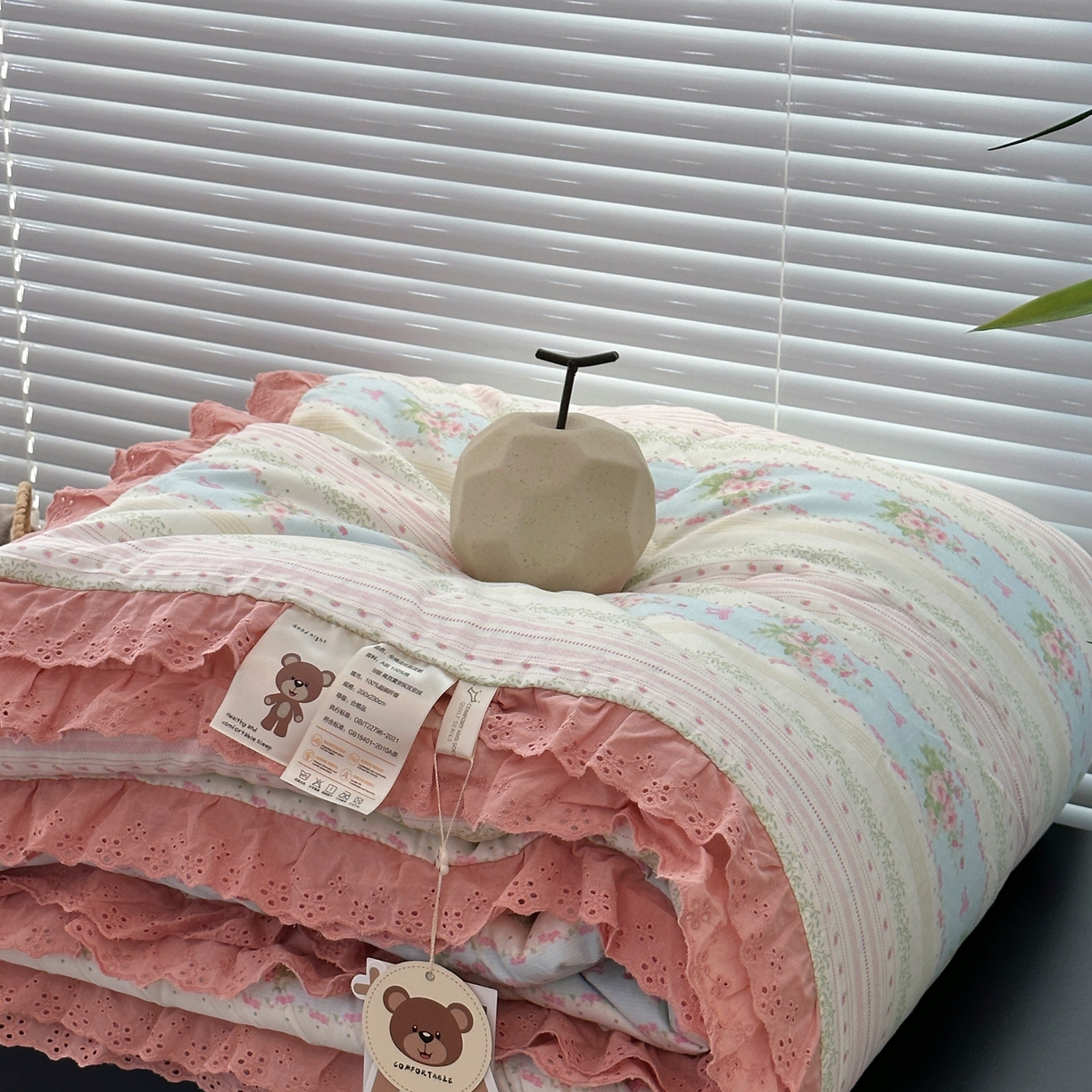 91家纺网 家纺一手货源 找家纺 佰织鑫家居 2025秋冬加厚纯棉全棉法式豆豆被被子被芯 花町