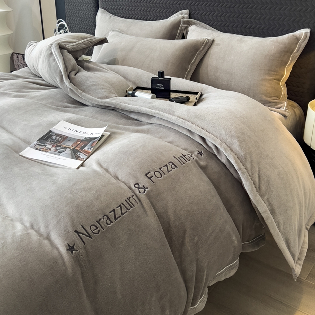 91家纺网 家纺一手货源 找家纺 （总）印季家纺 2025新款牛奶绒两星绣花包边四件套