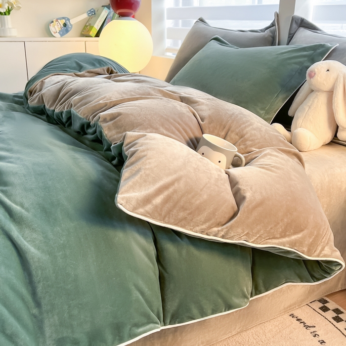 91家纺网 家纺一手货源 找家纺 润肤居 2025新款加厚婴儿绒牛奶绒四件套9斤工艺款宝宝绒 黛尔蓝+灰咖