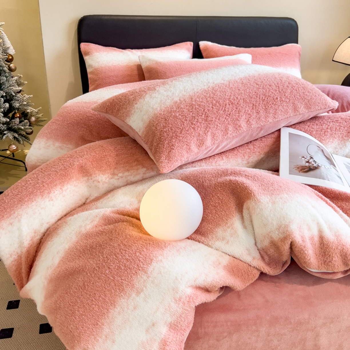 91家纺网 家纺一手货源 找家纺 印季家纺 2025新款轻奢简约羊呢绒亲肤保暖四件套 豆沙大条纹