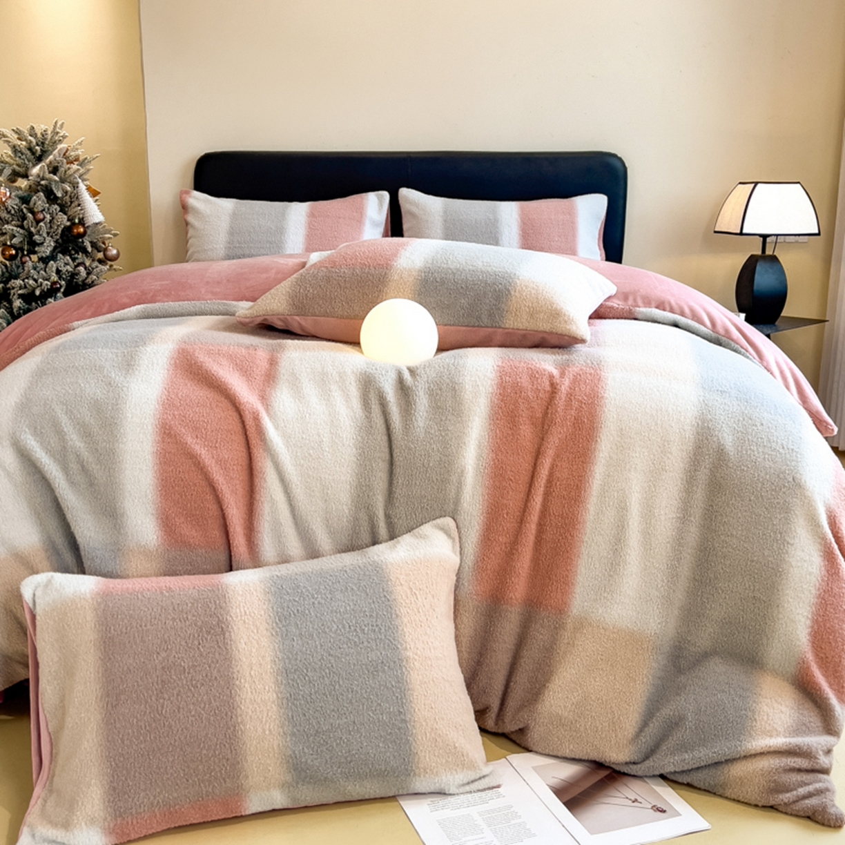 91家纺网 家纺一手货源 找家纺 印季家纺 2025新款轻奢简约羊呢绒亲肤保暖四件套 五彩大格