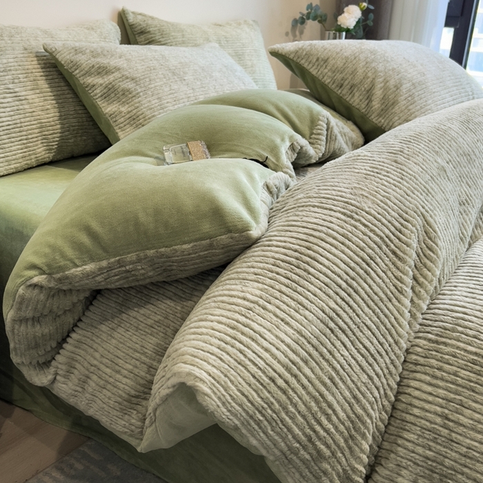 91家纺网 家纺一手货源 找家纺 （总）印季家纺 2025新款针织兔毛条纹四件套