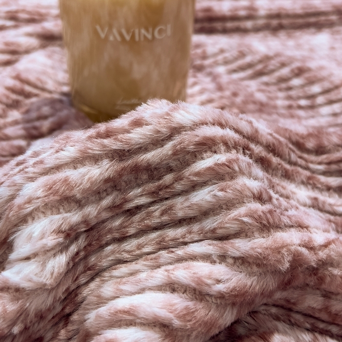 91家纺网 家纺一手货源 找家纺 印季家纺 2025新款针织兔毛条纹四件套 酒红-深灰