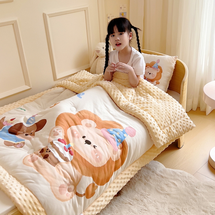 91家纺网 家纺一手货源 找家纺 鱼宝 2025新款大版针织棉豆豆被被子被芯 萌小狮