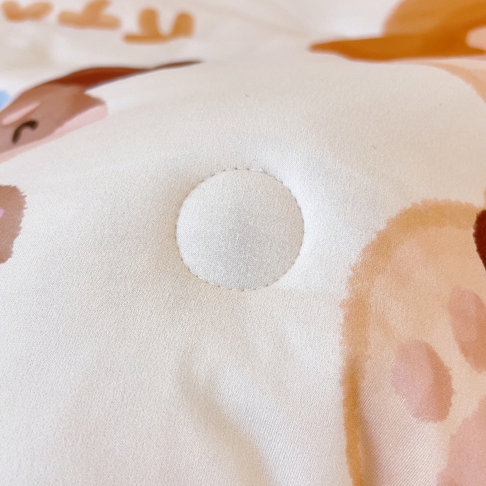 91家纺网 家纺一手货源 找家纺 鱼宝 2025新款大版针织棉豆豆被被子被芯 萌小狮