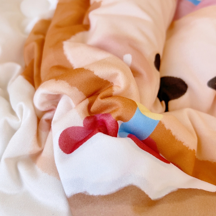 91家纺网 家纺一手货源 找家纺 鱼宝 2025新款大版针织棉豆豆被被子被芯 萌小狮