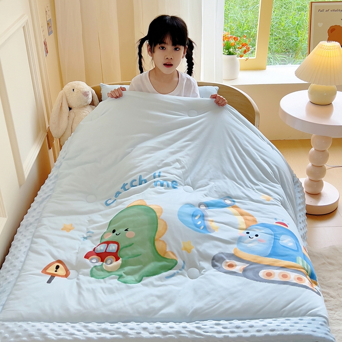 91家纺网 家纺一手货源 找家纺 鱼宝 2025新款大版针织棉豆豆被被子被芯 玩具恐龙