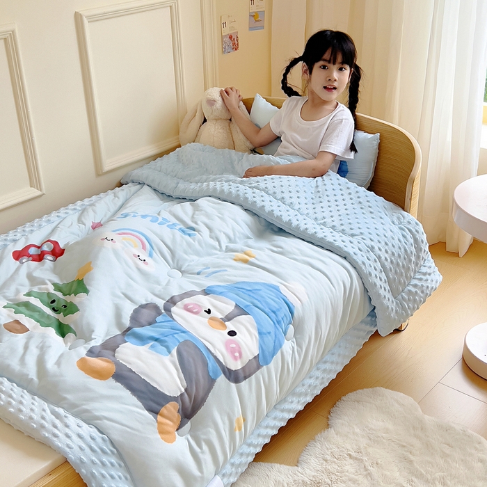 91家纺网 家纺一手货源 找家纺 鱼宝 2025新款大版针织棉豆豆被被子被芯 小企鹅