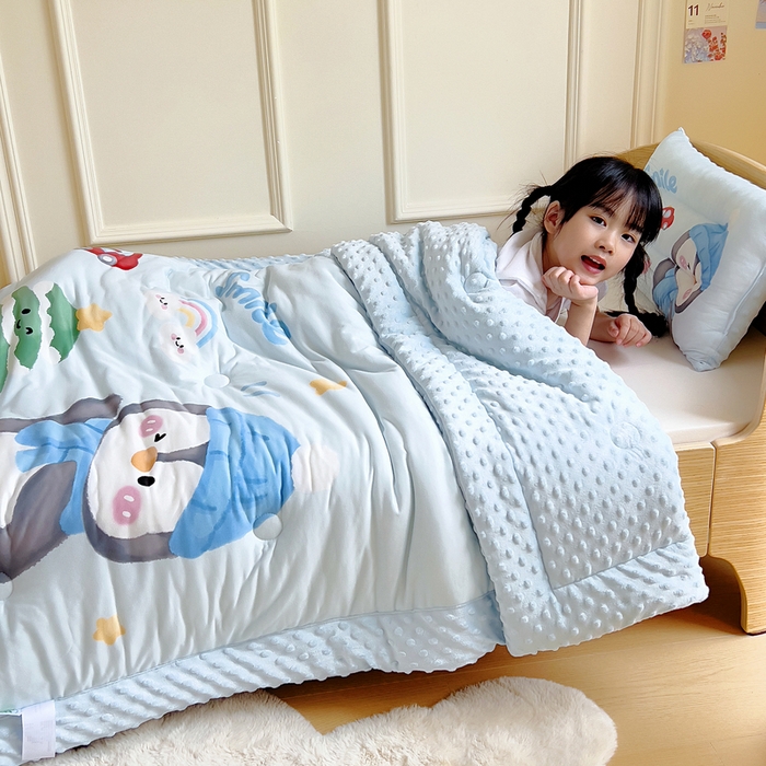 91家纺网 家纺一手货源 找家纺 鱼宝 2025新款大版针织棉豆豆被被子被芯 小企鹅