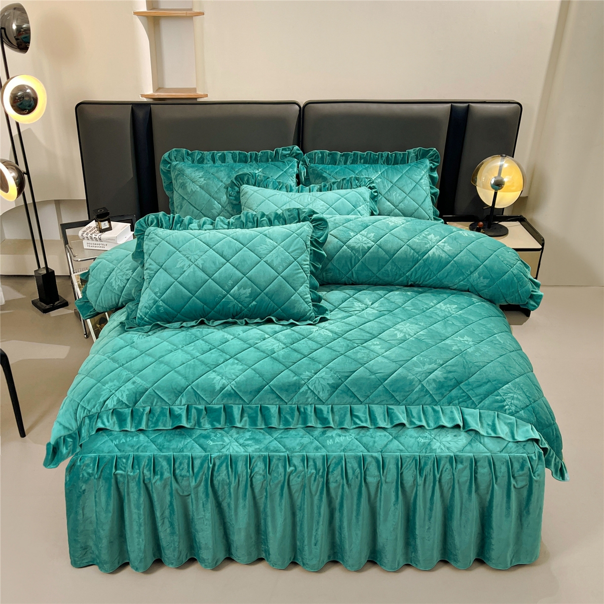 屹成家纺 2025新款压花水晶绒床裙四件套 (四件套不低于210元起) 翡翠绿