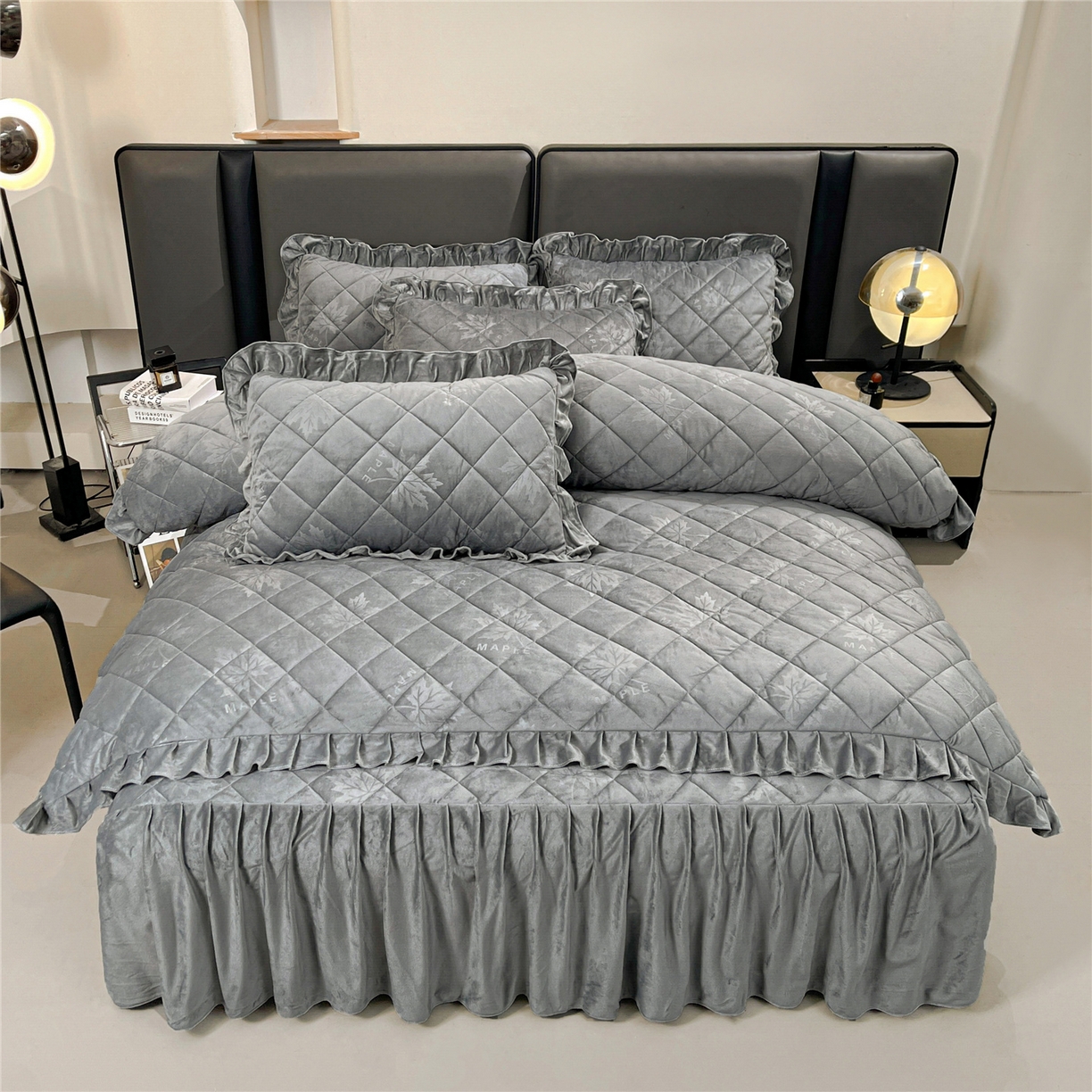 屹成家纺 2025新款压花水晶绒床裙四件套 (四件套不低于210元起) 银灰