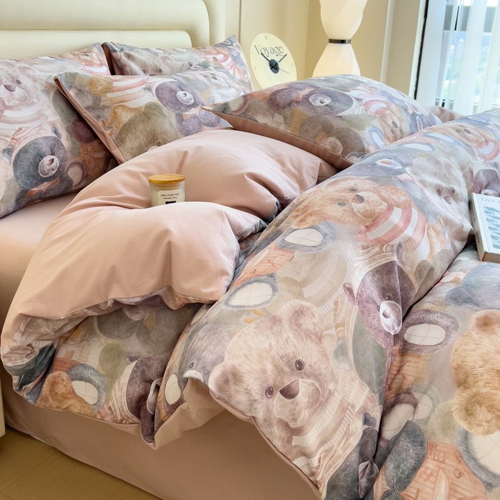 91家纺网 家纺一手货源 找家纺 印季家纺 2025新款数码印花全棉纯棉加厚磨毛四件套 梦幻熊熊（桔）