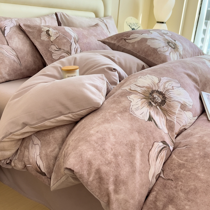 91家纺网 家纺一手货源 找家纺 印季家纺 2025新款数码印花全棉纯棉加厚磨毛四件套 浮生（粉）