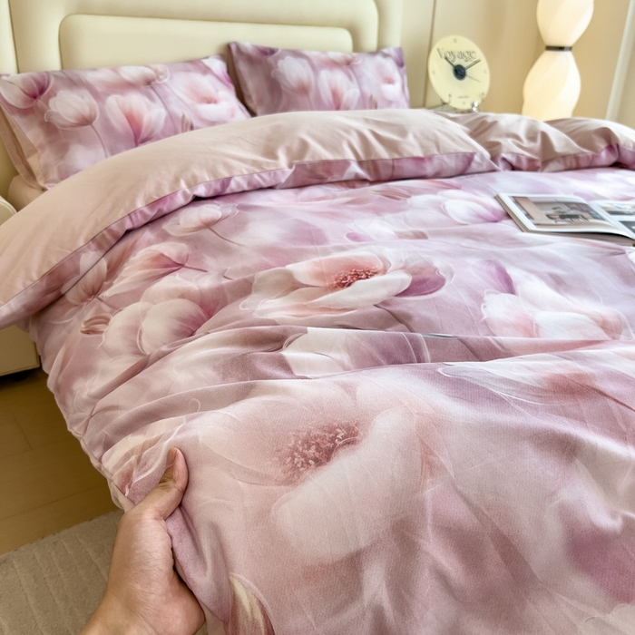 91家纺网 家纺一手货源 找家纺 印季家纺 2025新款数码印花全棉纯棉加厚磨毛四件套 花海（粉）