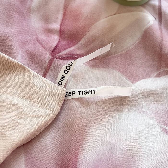 91家纺网 家纺一手货源 找家纺 印季家纺 2025新款数码印花全棉纯棉加厚磨毛四件套 花海（粉）