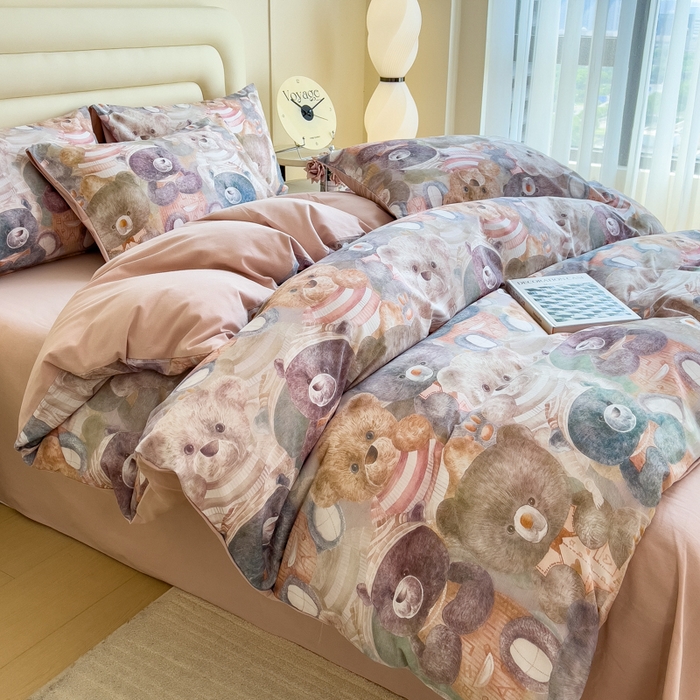 91家纺网 家纺一手货源 找家纺 印季家纺 2025新款数码印花全棉纯棉加厚磨毛四件套 梦幻熊熊（桔）