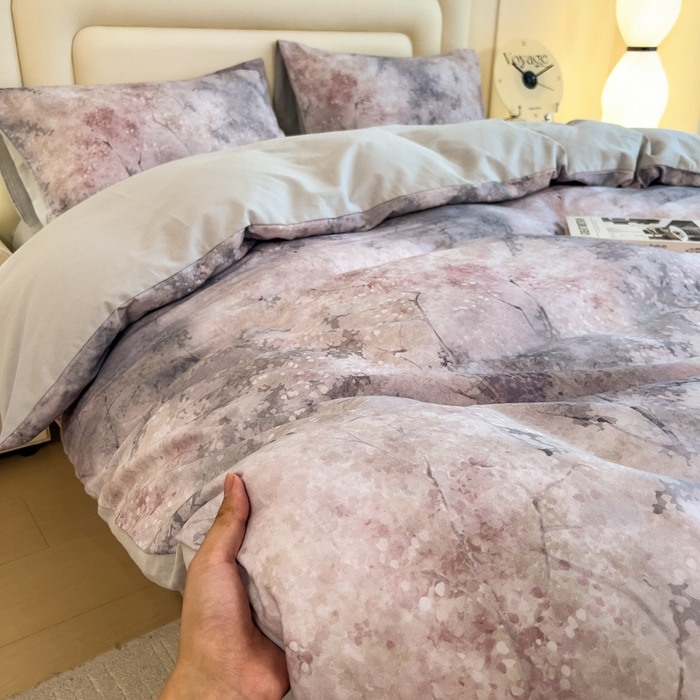 91家纺网 家纺一手货源 找家纺 印季家纺 2025新款数码印花全棉纯棉加厚磨毛四件套 水墨青花（灰）