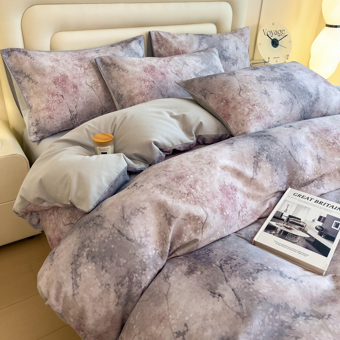 91家纺网 家纺一手货源 找家纺 印季家纺 2025新款数码印花全棉纯棉加厚磨毛四件套 水墨青花（灰）