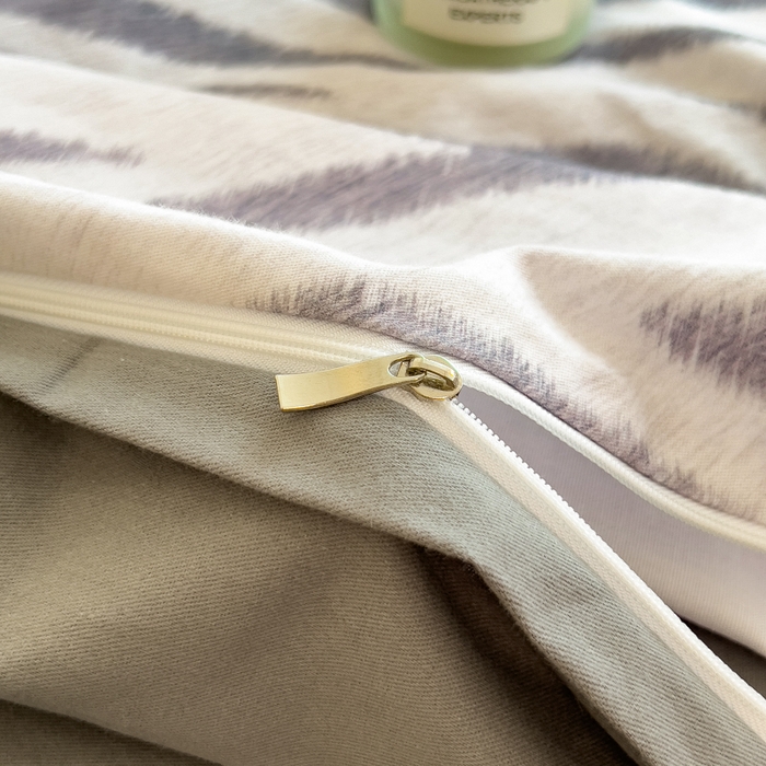 91家纺网 家纺一手货源 找家纺 印季家纺 2025新款数码印花全棉纯棉加厚磨毛四件套 星光条纹（灰）