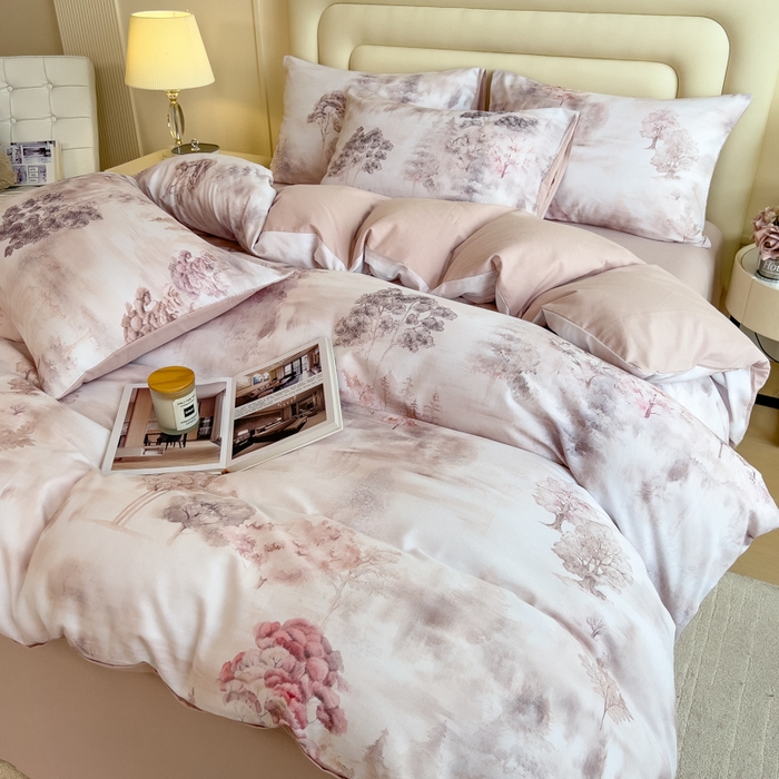 91家纺网 家纺一手货源 找家纺 印季家纺 2025新款数码印花全棉纯棉加厚磨毛四件套 雨若青烟（粉）