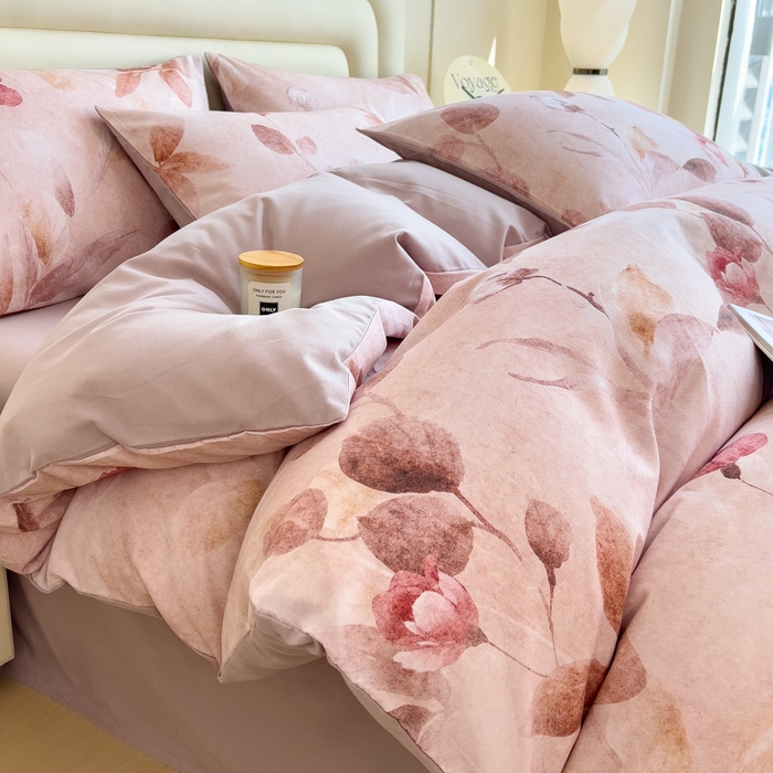 91家纺网 家纺一手货源 找家纺 印季家纺 2025新款数码印花全棉纯棉加厚磨毛四件套 云初（粉）