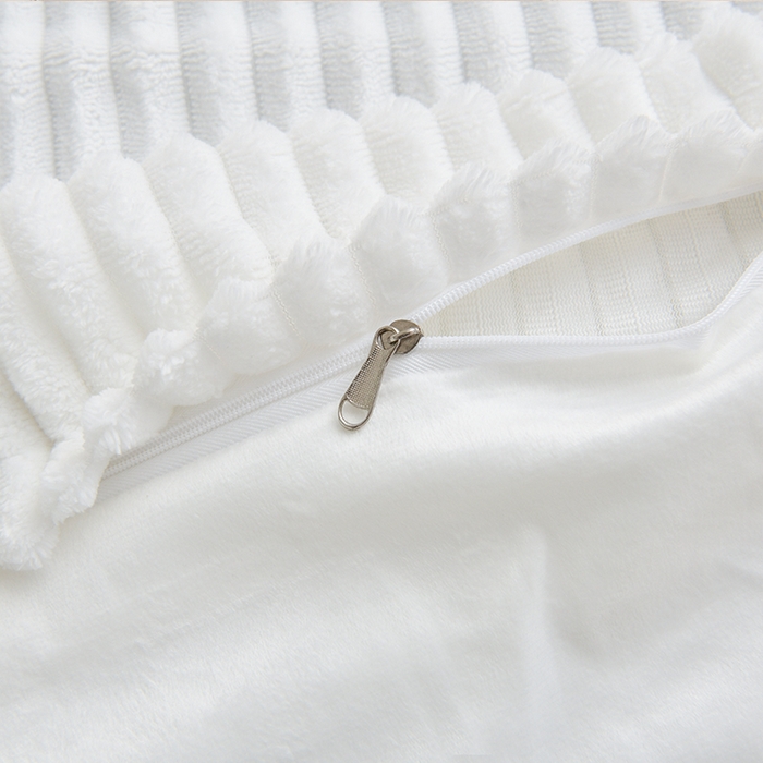 91家纺网 家纺一手货源 找家纺 诗薇娅 2025新款加厚兔毛绒美容床罩  美容床罩四件套 白配浅卡其