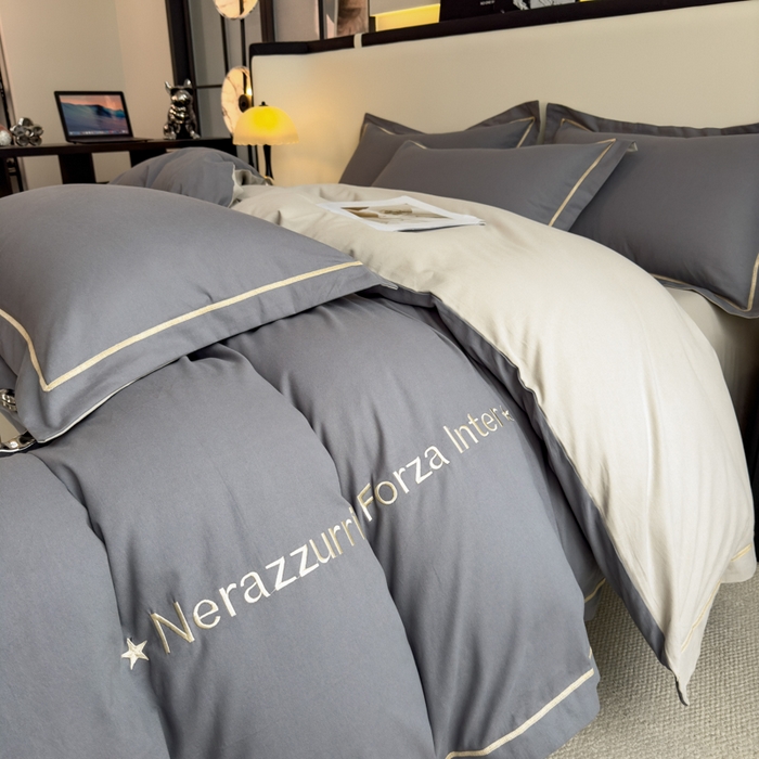 91家纺网 家纺一手货源 找家纺 印季家纺 2025新款绣花一字绣全棉纯棉加厚磨毛四件套 深灰-星空银