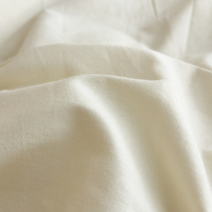 91家纺网 家纺一手货源 找家纺 印季家纺 2025新款绣花一字绣全棉纯棉加厚磨毛四件套 奶昔白-星空银