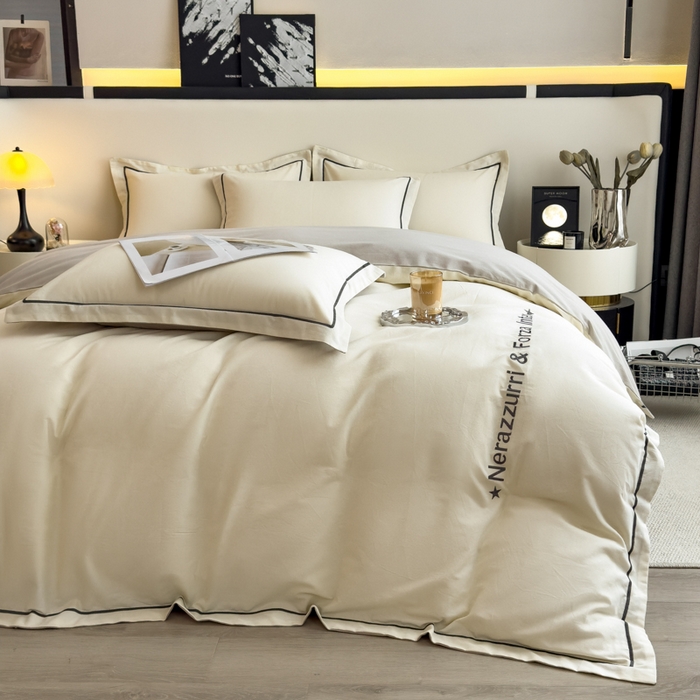 91家纺网 家纺一手货源 找家纺 印季家纺 2025新款绣花一字绣全棉纯棉加厚磨毛四件套 奶昔白-星空银