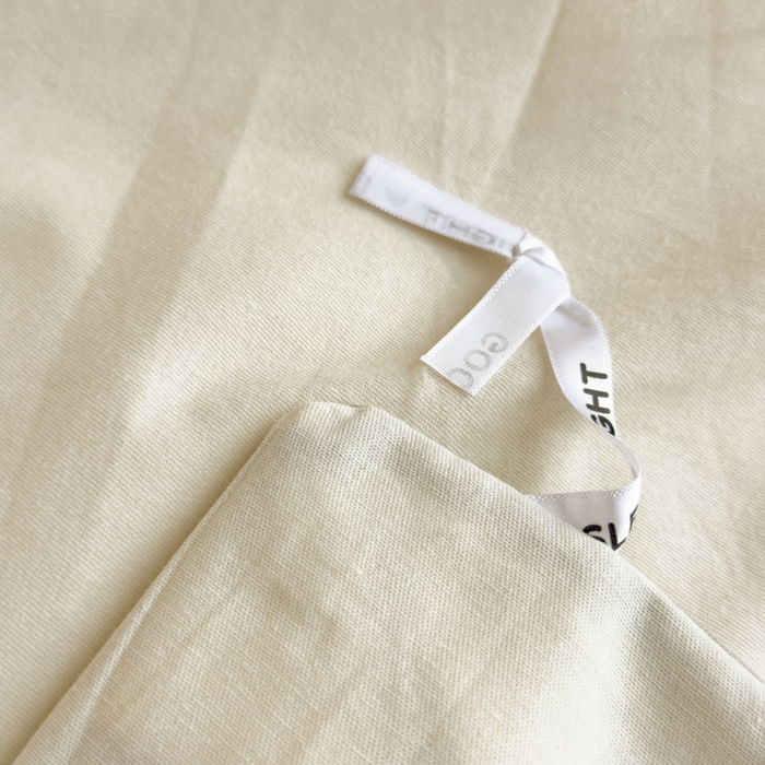 91家纺网 家纺一手货源 找家纺 印季家纺 2025新款绣花一字绣全棉纯棉加厚磨毛四件套 奶昔白-星空银