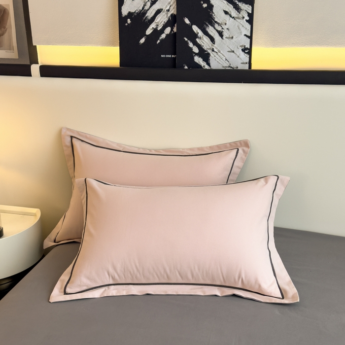 91家纺网 家纺一手货源 找家纺 印季家纺 2025新款绣花一字绣全棉纯棉加厚磨毛四件套 海棠粉-深灰