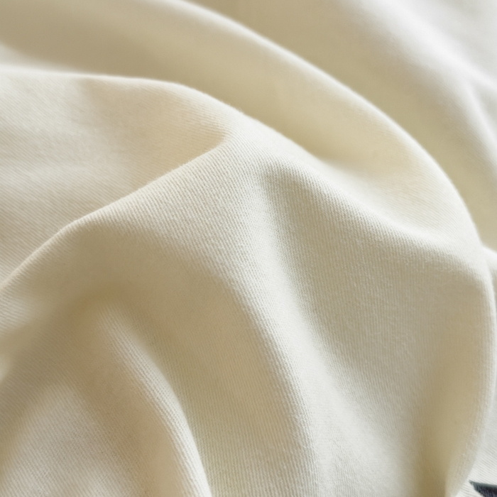 91家纺网 家纺一手货源 找家纺 印季家纺 2025新款绣花一字绣全棉纯棉加厚磨毛四件套 奶昔白-梦幻粉