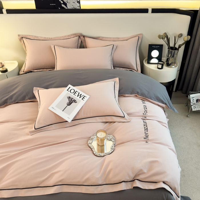 91家纺网 家纺一手货源 找家纺 印季家纺 2025新款绣花一字绣全棉纯棉加厚磨毛四件套 海棠粉-深灰