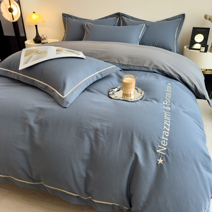 91家纺网 家纺一手货源 找家纺 印季家纺 2025新款绣花一字绣全棉纯棉加厚磨毛四件套 宝石蓝-深灰