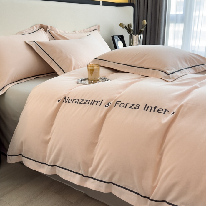 91家纺网 家纺一手货源 找家纺 印季家纺 2025新款绣花一字绣全棉纯棉加厚磨毛四件套 梦幻粉-星空银