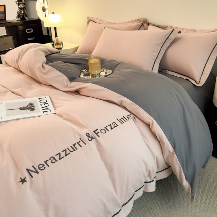 91家纺网 家纺一手货源 找家纺 印季家纺 2025新款绣花一字绣全棉纯棉加厚磨毛四件套 海棠粉-深灰