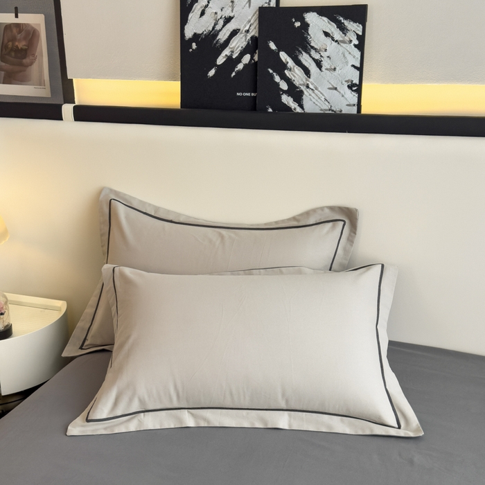 91家纺网 家纺一手货源 找家纺 印季家纺 2025新款绣花一字绣全棉纯棉加厚磨毛四件套 星空银-深灰