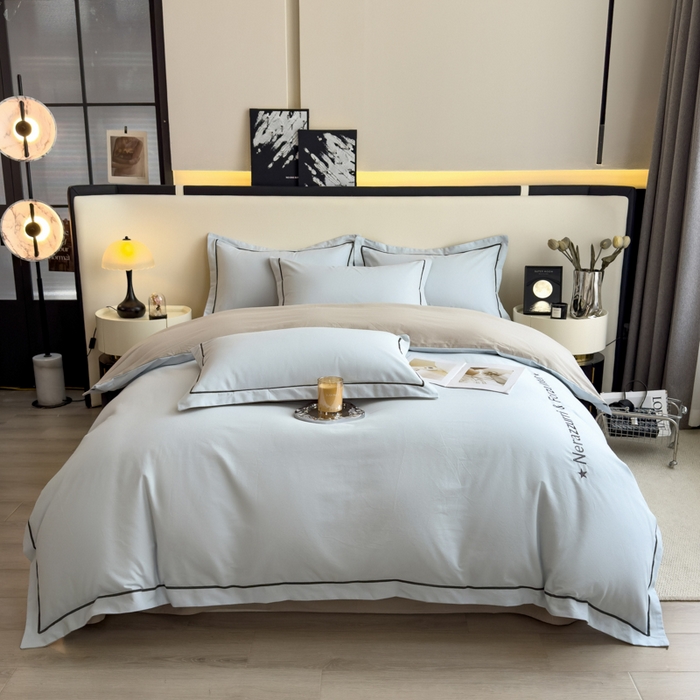 91家纺网 家纺一手货源 找家纺 印季家纺 2025新款绣花一字绣全棉纯棉加厚磨毛四件套 爱丽丝蓝-星空银