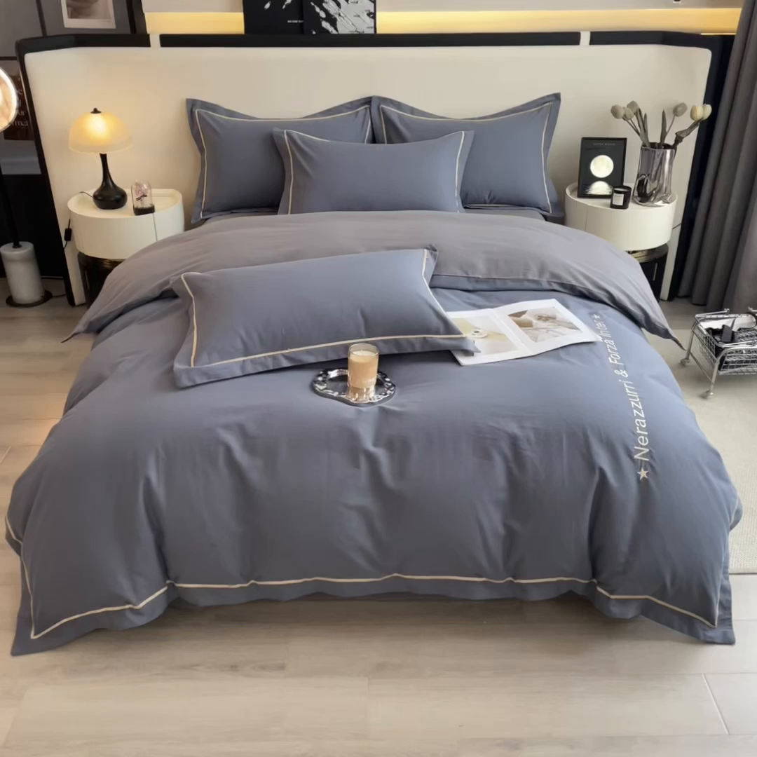 91家纺网 家纺一手货源 找家纺 印季家纺 2025新款绣花一字绣全棉纯棉加厚磨毛四件套 宝石蓝-深灰