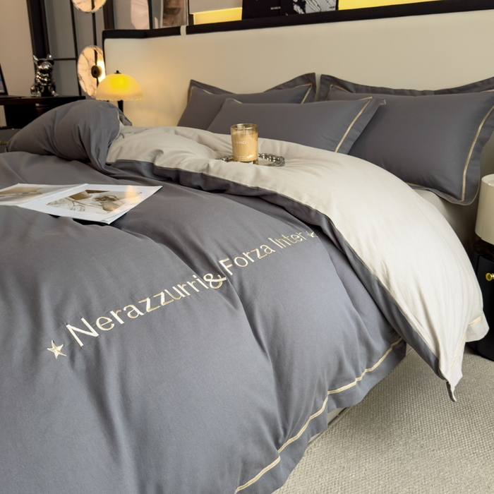 91家纺网 家纺一手货源 找家纺 印季家纺 2025新款绣花一字绣全棉纯棉加厚磨毛四件套 深灰-星空银