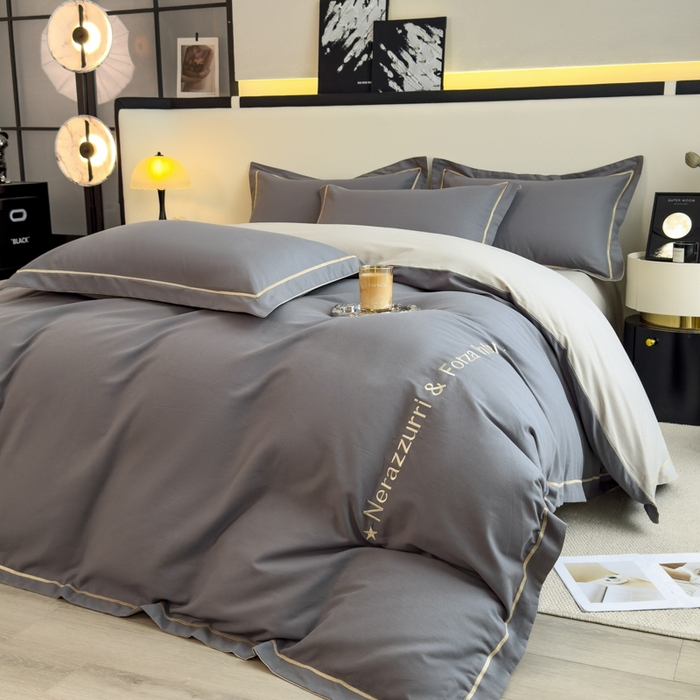 91家纺网 家纺一手货源 找家纺 印季家纺 2025新款绣花一字绣全棉纯棉加厚磨毛四件套 深灰-星空银