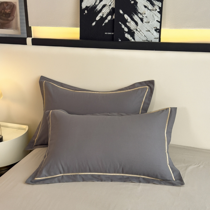 91家纺网 家纺一手货源 找家纺 印季家纺 2025新款绣花一字绣全棉纯棉加厚磨毛四件套 深灰-星空银