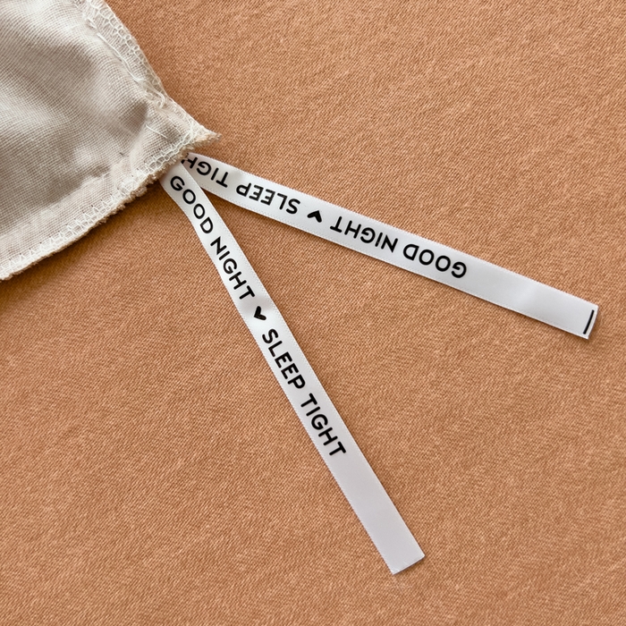 91家纺网 家纺一手货源 找家纺 印季家纺 2025新款全棉纯棉波点蝴蝶结绣花混纺磨毛四件套 香奈粉