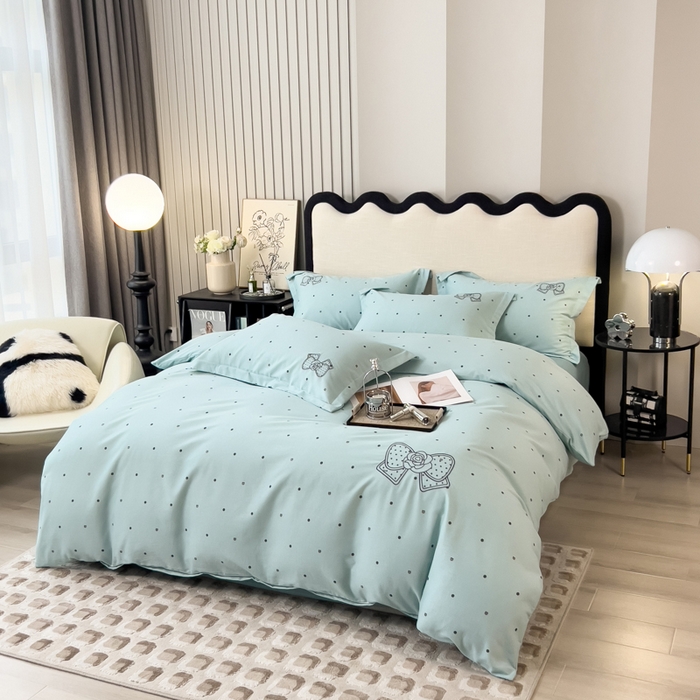 91家纺网 家纺一手货源 找家纺 印季家纺 2025新款全棉纯棉波点蝴蝶结绣花混纺磨毛四件套 星河兰