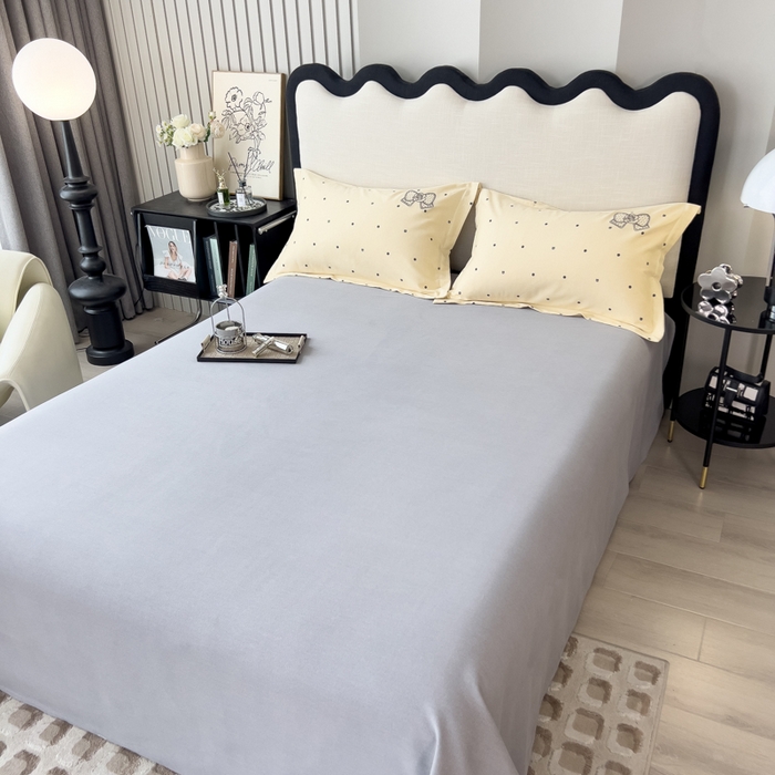 91家纺网 家纺一手货源 找家纺 印季家纺 2025新款全棉纯棉波点蝴蝶结绣花混纺磨毛四件套 奶昔白-灰