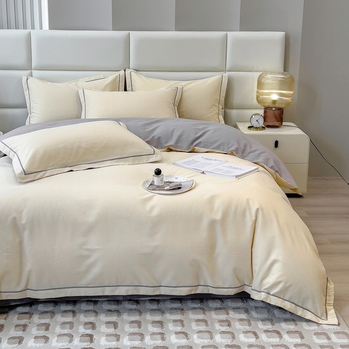 91家纺网 家纺一手货源 找家纺 （总）印季家纺 2025新款纯色磨毛混纺一字绣四件套