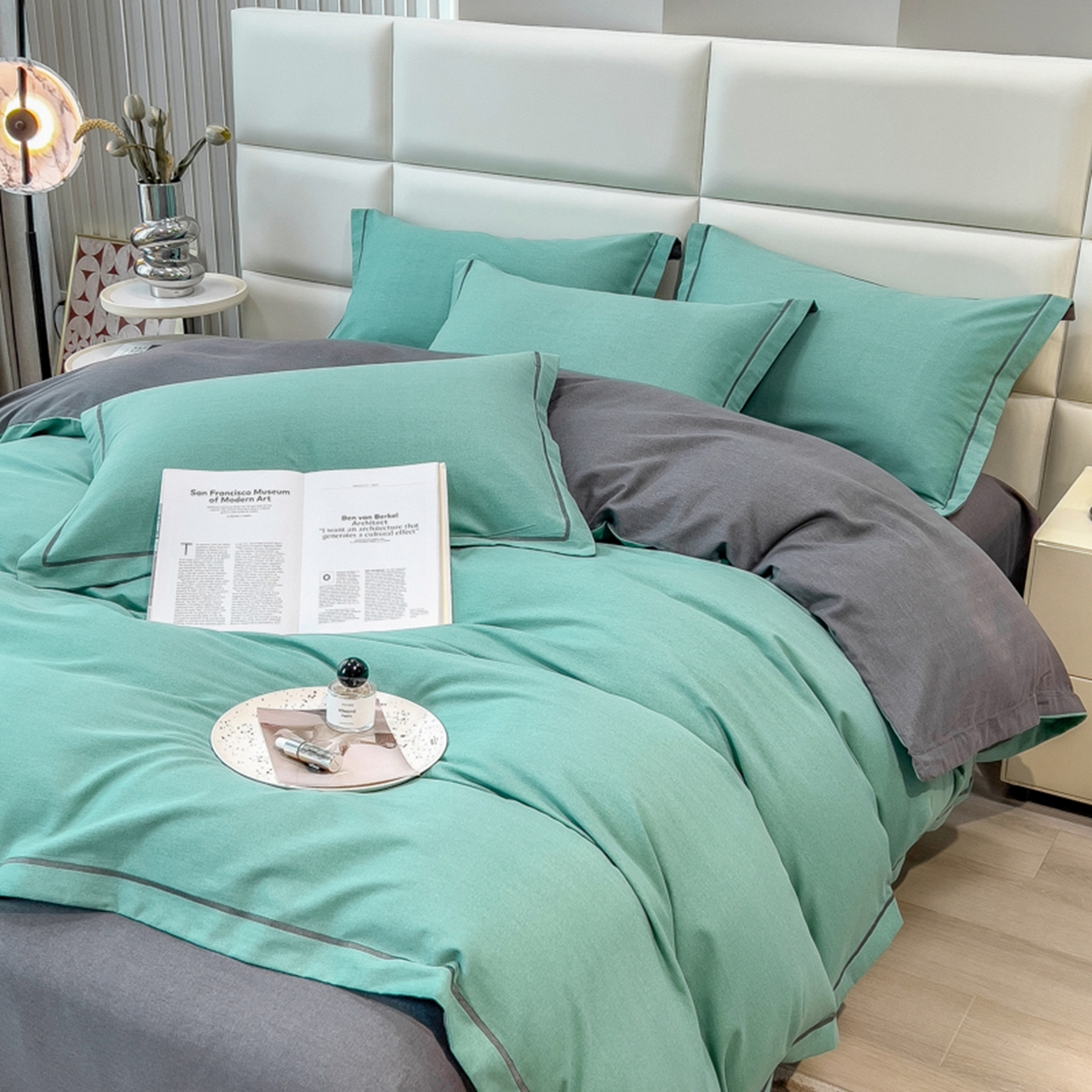 91家纺网 家纺一手货源 找家纺 印季家纺 2025新款纯色磨毛混纺一字绣四件套 水绿-深灰