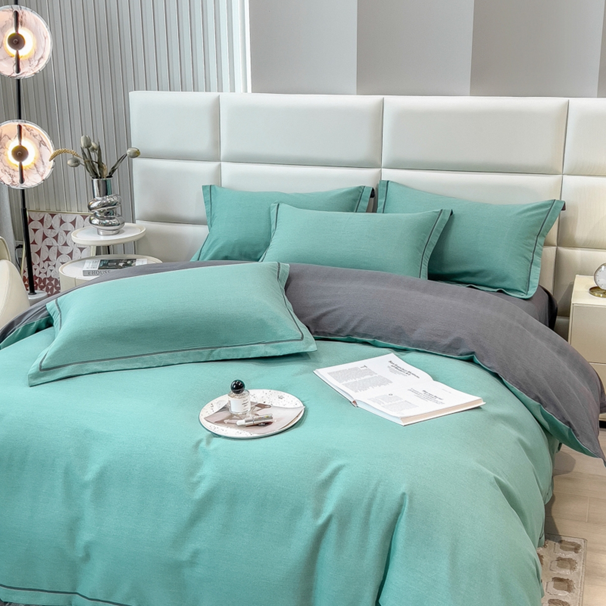 91家纺网 家纺一手货源 找家纺 印季家纺 2025新款纯色磨毛混纺一字绣四件套 水绿-深灰