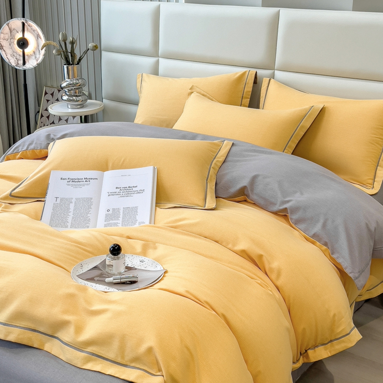 91家纺网 家纺一手货源 找家纺 印季家纺 2025新款纯色磨毛混纺一字绣四件套 亮黄-浅灰