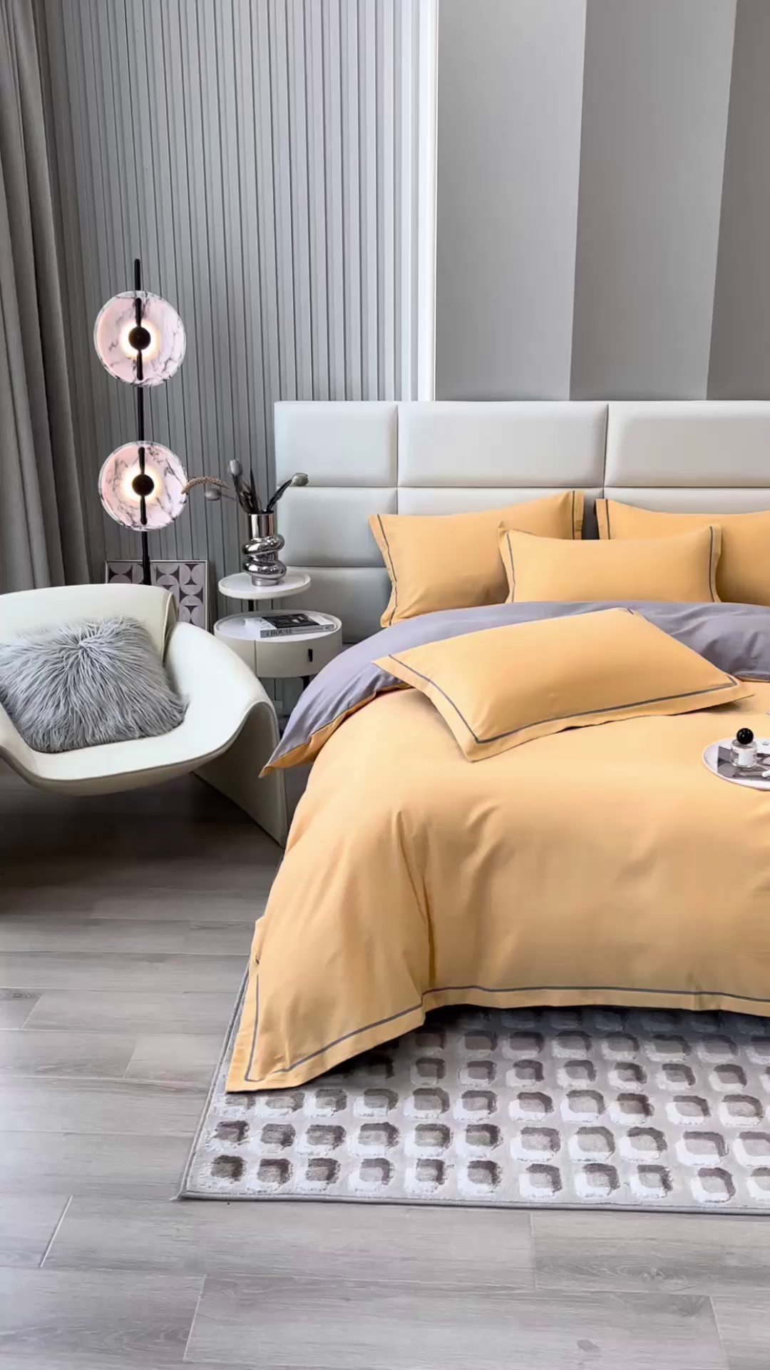 91家纺网 家纺一手货源 找家纺 印季家纺 2025新款纯色磨毛混纺一字绣四件套 亮黄-浅灰